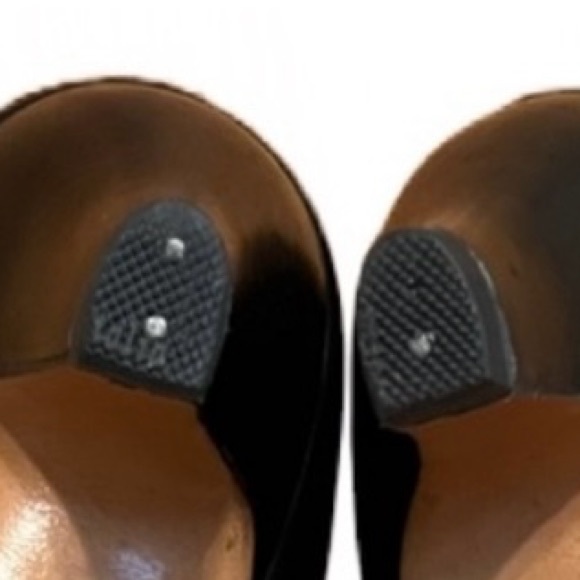 Salvatore Ferragamo Vintage Black Heels with Gold - Picture 8 of 8